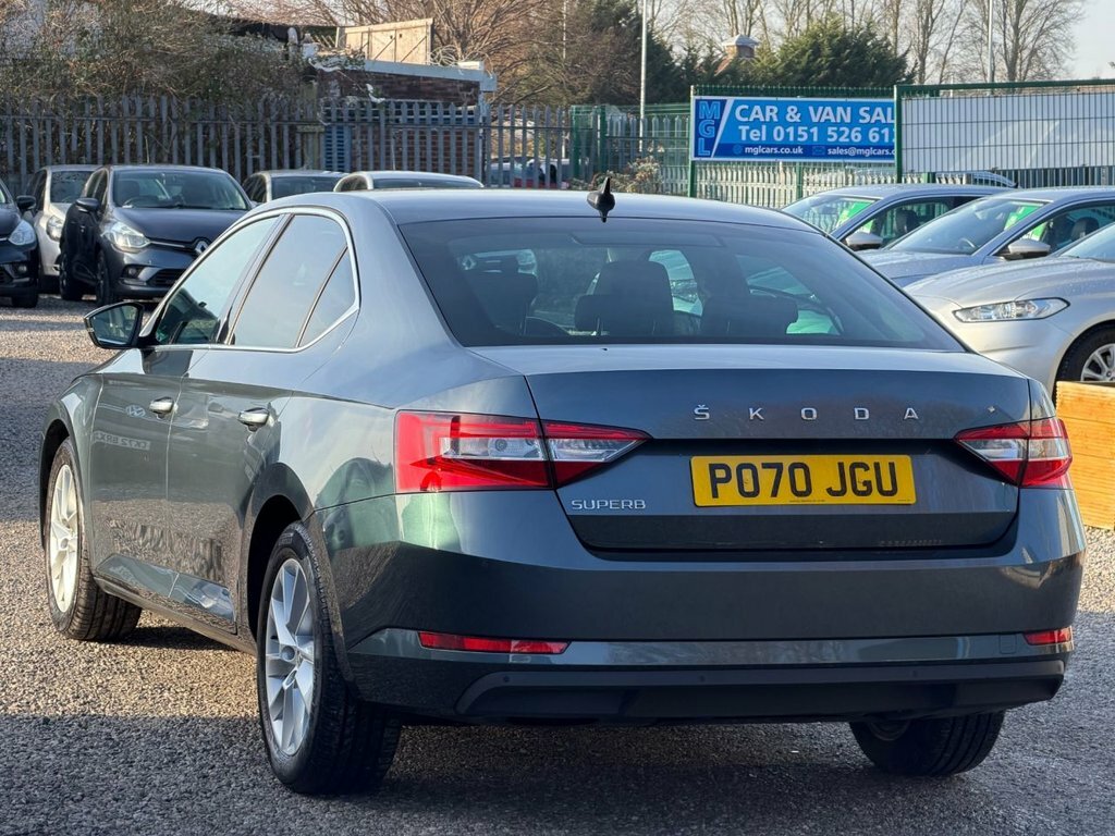 Skoda Superb Hatchback Grey #4