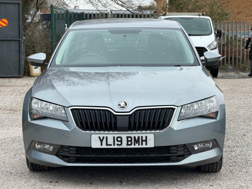 Skoda Superb Hatchback YL19BMH Grey #2