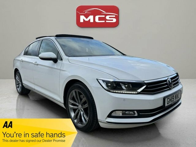Volkswagen Passat Tsi Evo Gt Saloon White