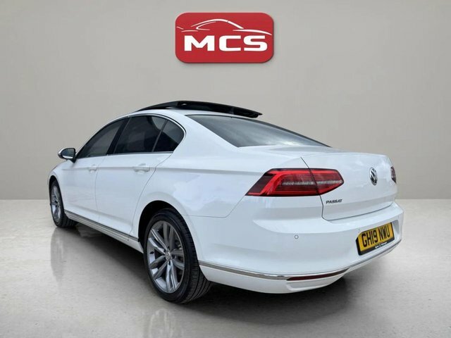 Volkswagen Passat Tsi Evo Gt Saloon GH19NWU White #5