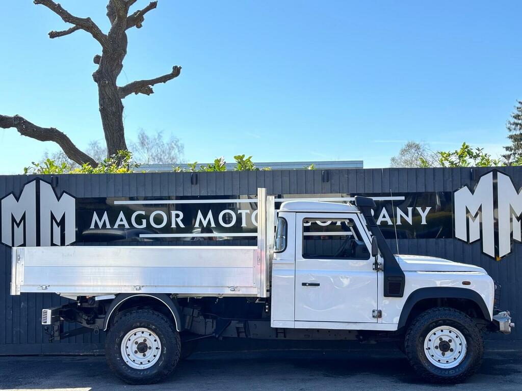 Land Rover Defender 130 2.4 Tdi 200808 White