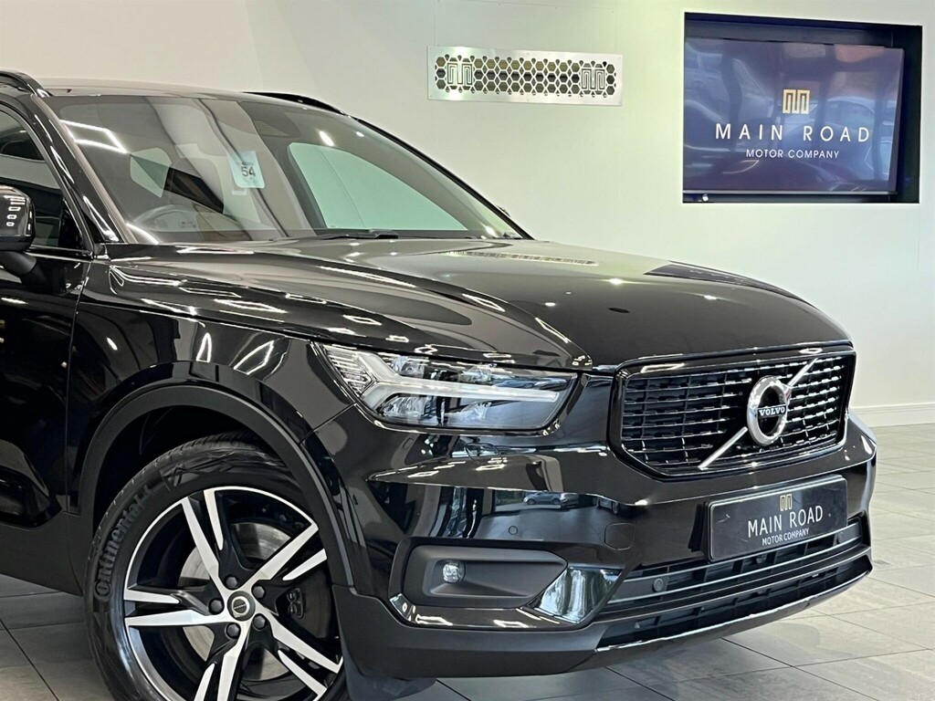 Volvo XC40 1.5H T4 Recharge 10.7Kwh R-design Euro 6 Ss BL21VNX Black #4