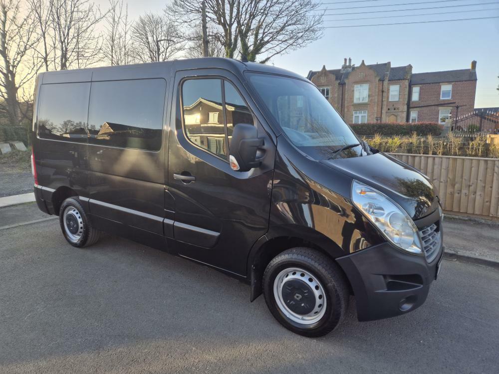 Renault Master 2.3 Dci Sl28 Business Wheel Chair Access Vehicle 