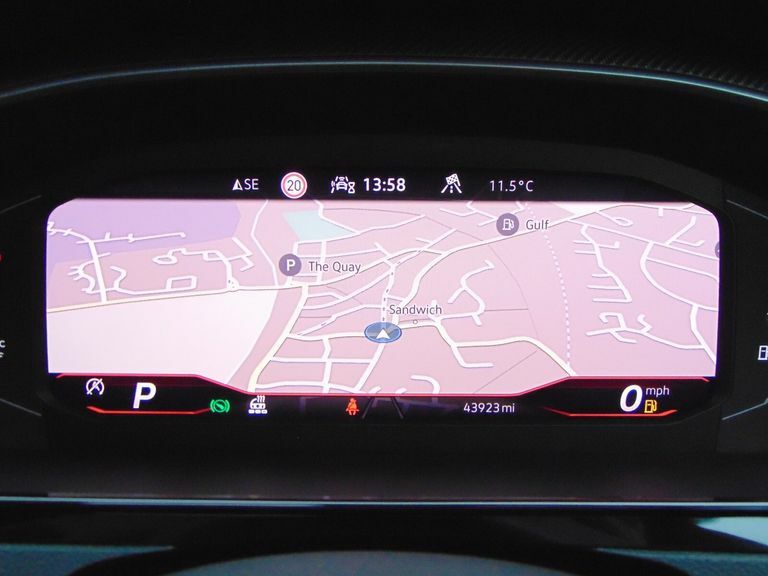 Volkswagen Arteon 2.0 Tsi R-line Dsg EX71FGA Red #4