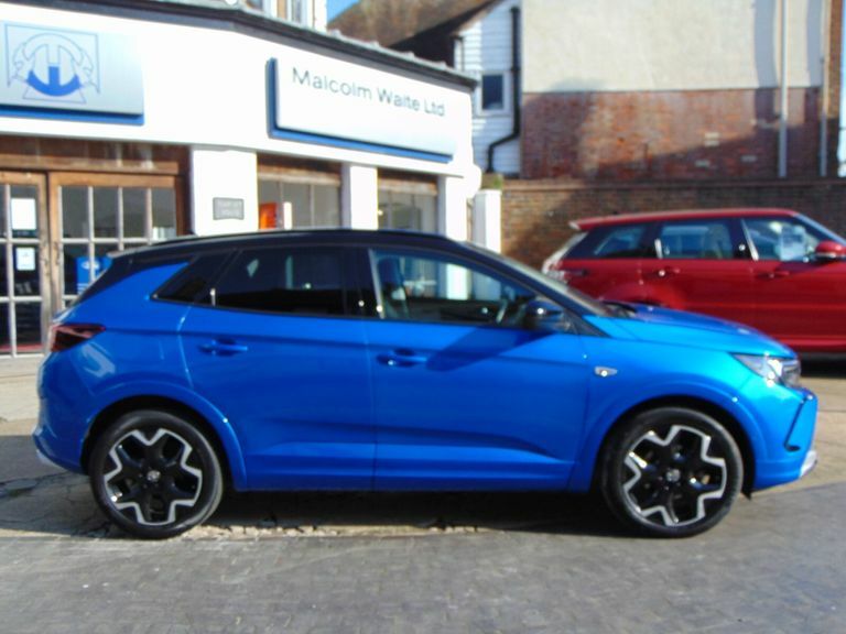 Vauxhall Grandland 1.2 Turbo Ultimate WD23YKZ Blue #2