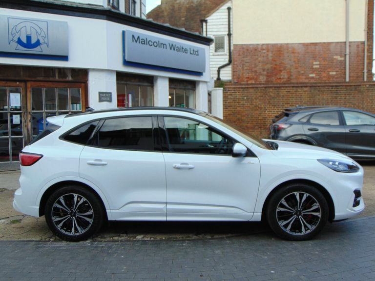 Ford Kuga 2.5 Fhev St-line X Edition Cvt FY73TNX White #2