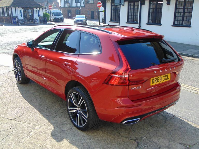 Volvo XC60 2.0 T8 390 Hybrid R Design Pro Awd G Tronic KR69CXL Red #6