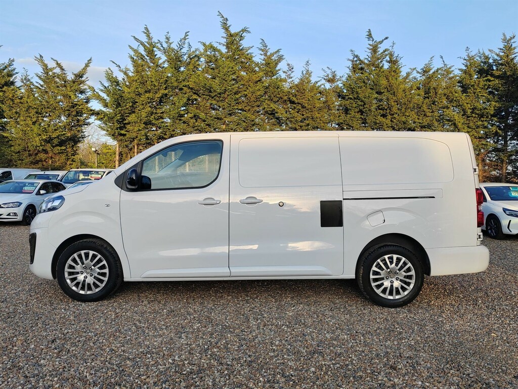 Vauxhall Vivaro 1.5 Turbo D 2900 Pro L2 H1 Euro 6 Ss 6Dr DS23XUX White #2