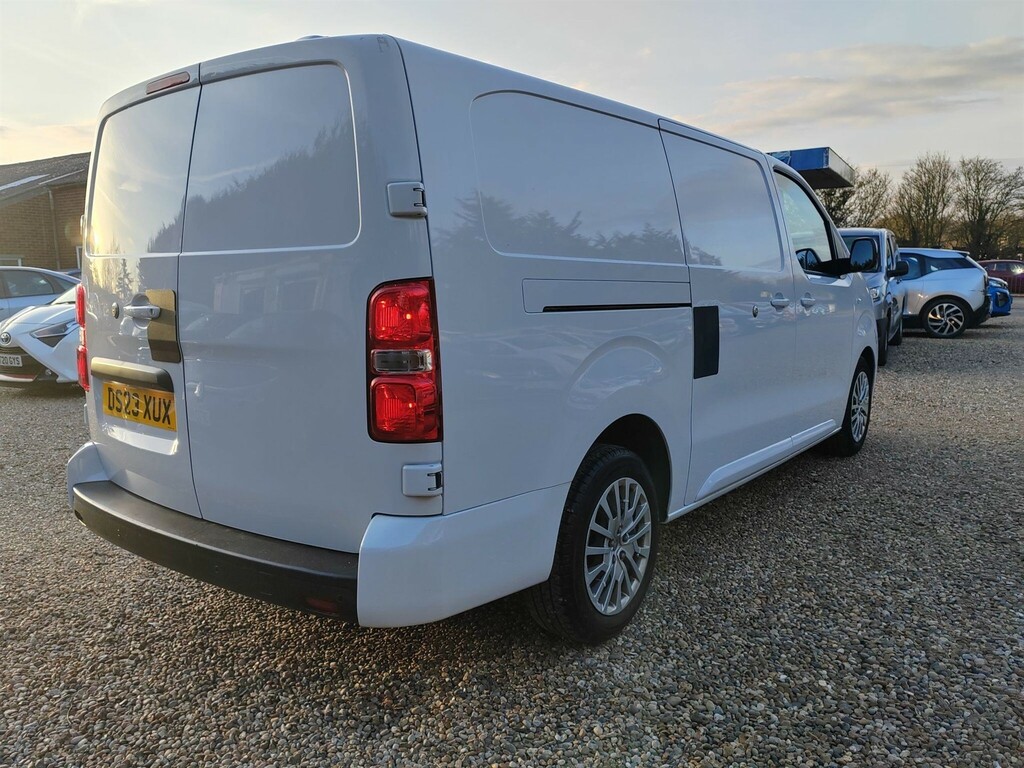 Vauxhall Vivaro 1.5 Turbo D 2900 Pro L2 H1 Euro 6 Ss 6Dr DS23XUX White #5