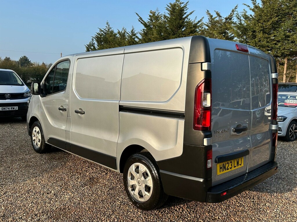 Renault Trafic 2.0 Dci Blue Sl28 Business L1 H1 Euro 6 Ss HN23LWJ Grey #3