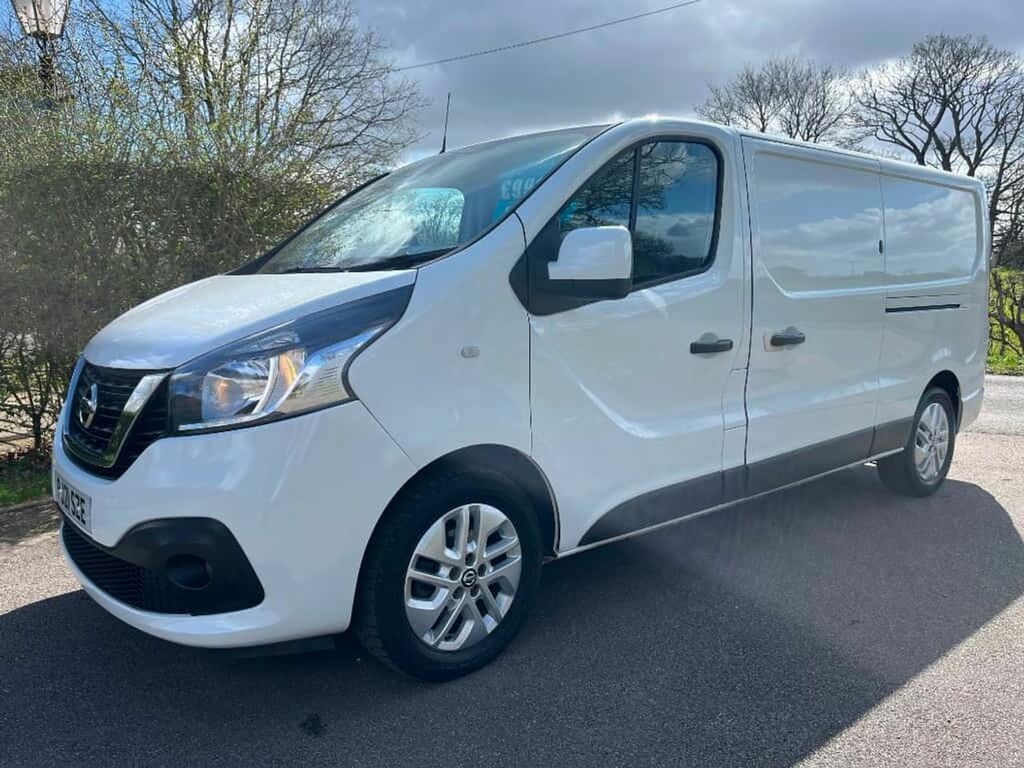 Nissan NV300 Diesel White