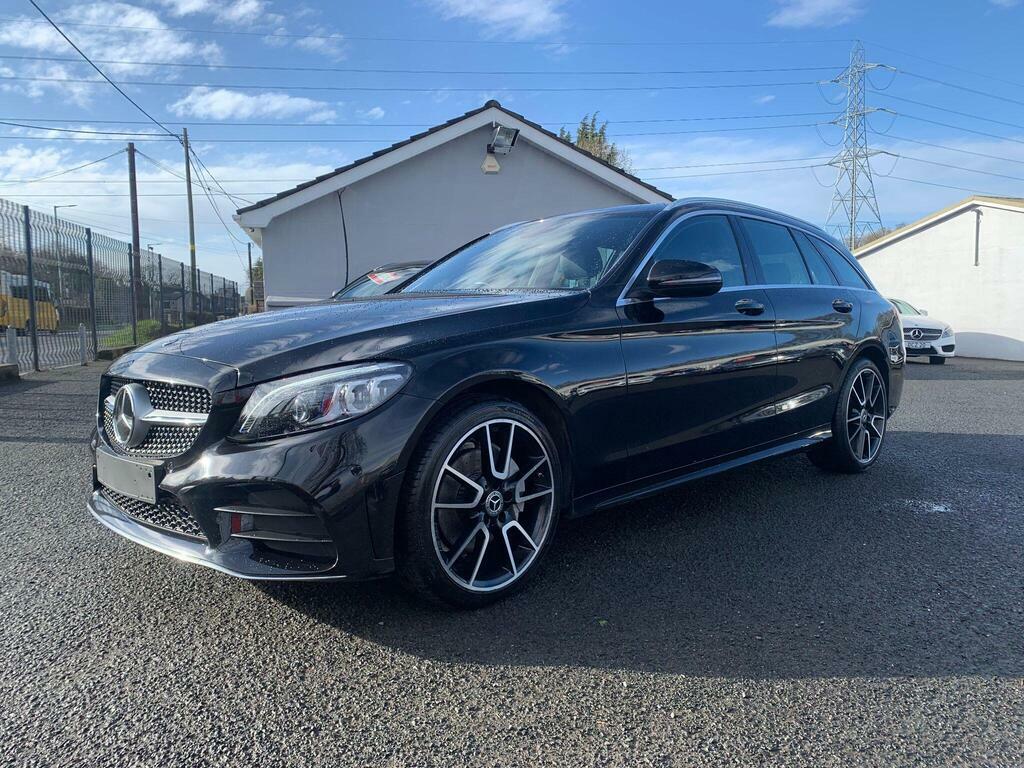 Mercedes-Benz C Class 2.0 C220d Amg Line Premium G-tronic 4Matic Euro Black #2