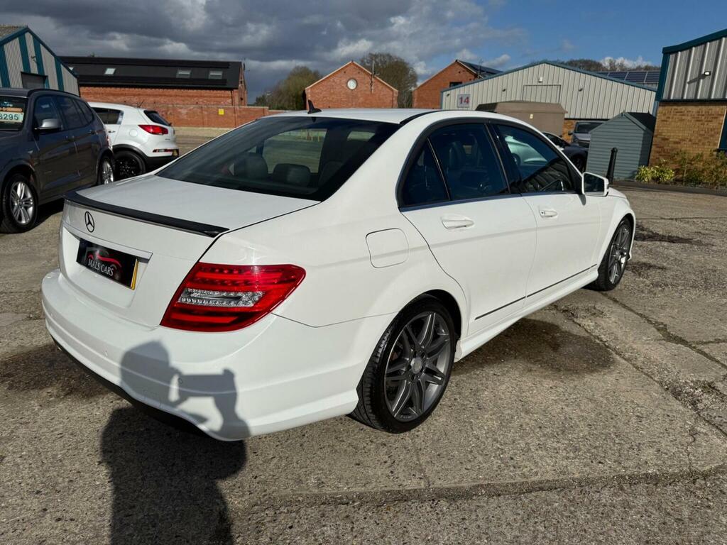 Mercedes-Benz C Class Saloon 1.8 C250 Blueefficiency Amg Sport Plus G-tr KY62XEF White #3