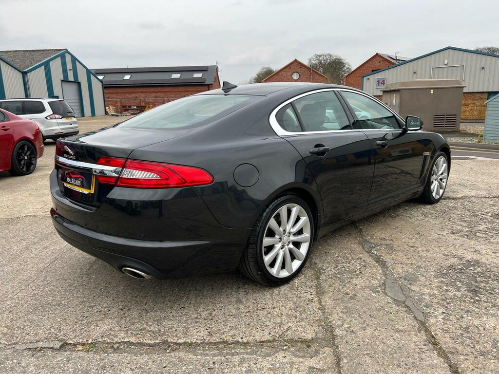 Jaguar XF Saloon 2.2D Portfolio Euro 5 Ss 2015 OV15HXU Grey #5