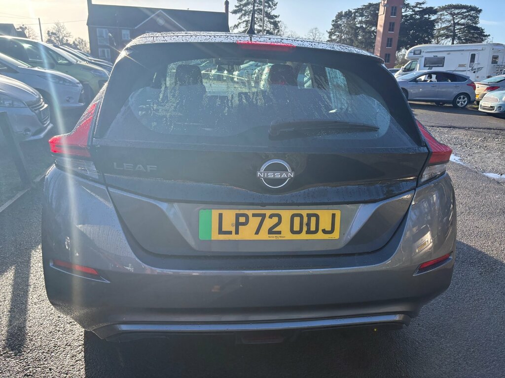 Nissan Leaf 39Kwh Acenta Hatchback 150 Ps LP72ODJ Grey #3