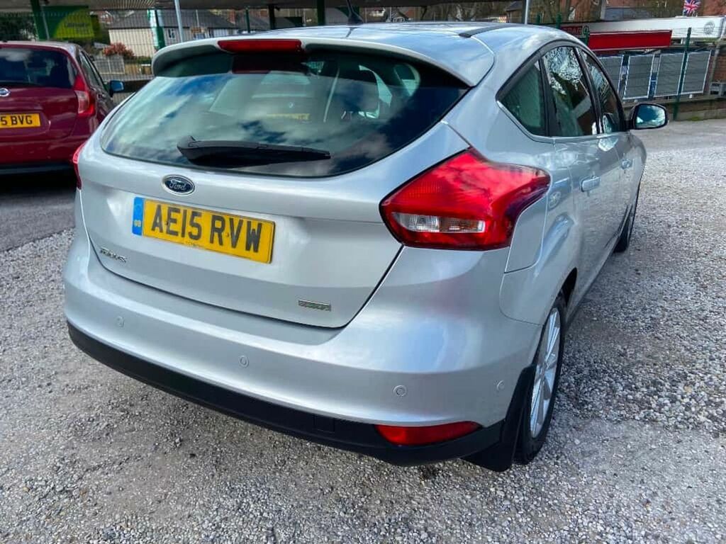 Ford Focus Titanium 5dr AE15RVW Silver #3