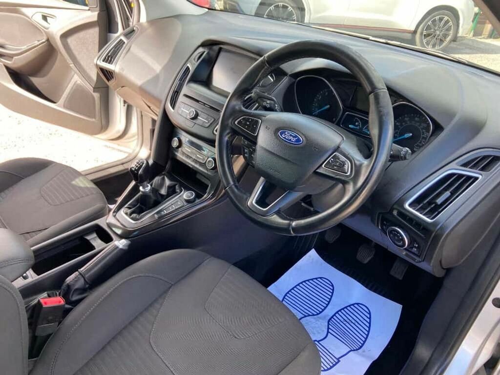 Ford Focus Titanium 5dr AE15RVW Silver #5