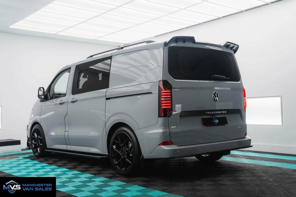 Volkswagen Transporter Combi Grey #4