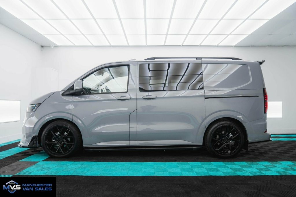 Volkswagen Transporter Combi Grey #4