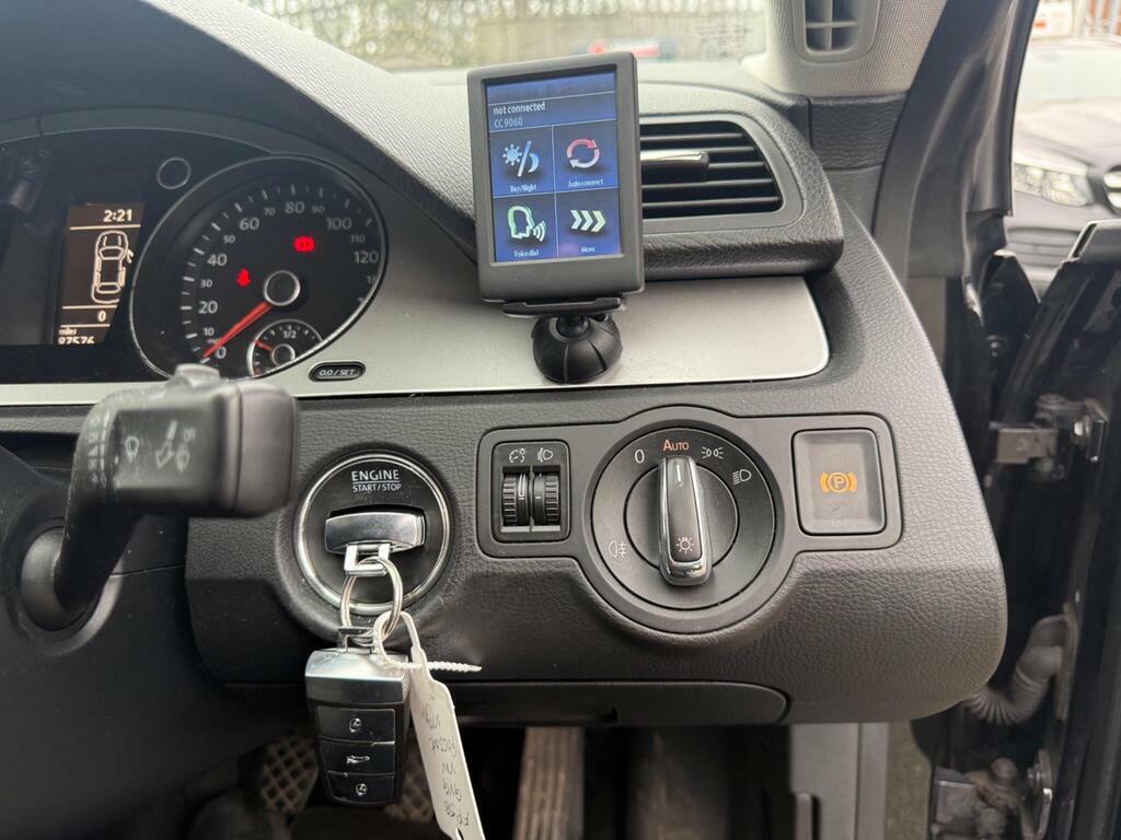 Volkswagen CC Saloon Silver #29