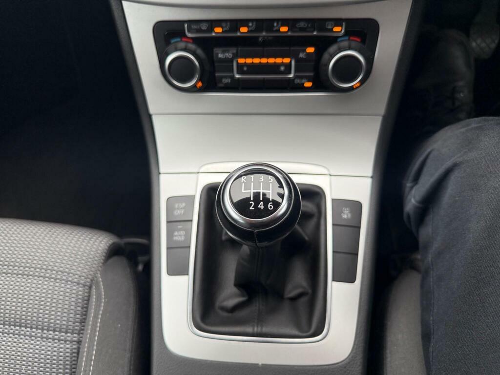 Volkswagen CC Saloon Silver #22