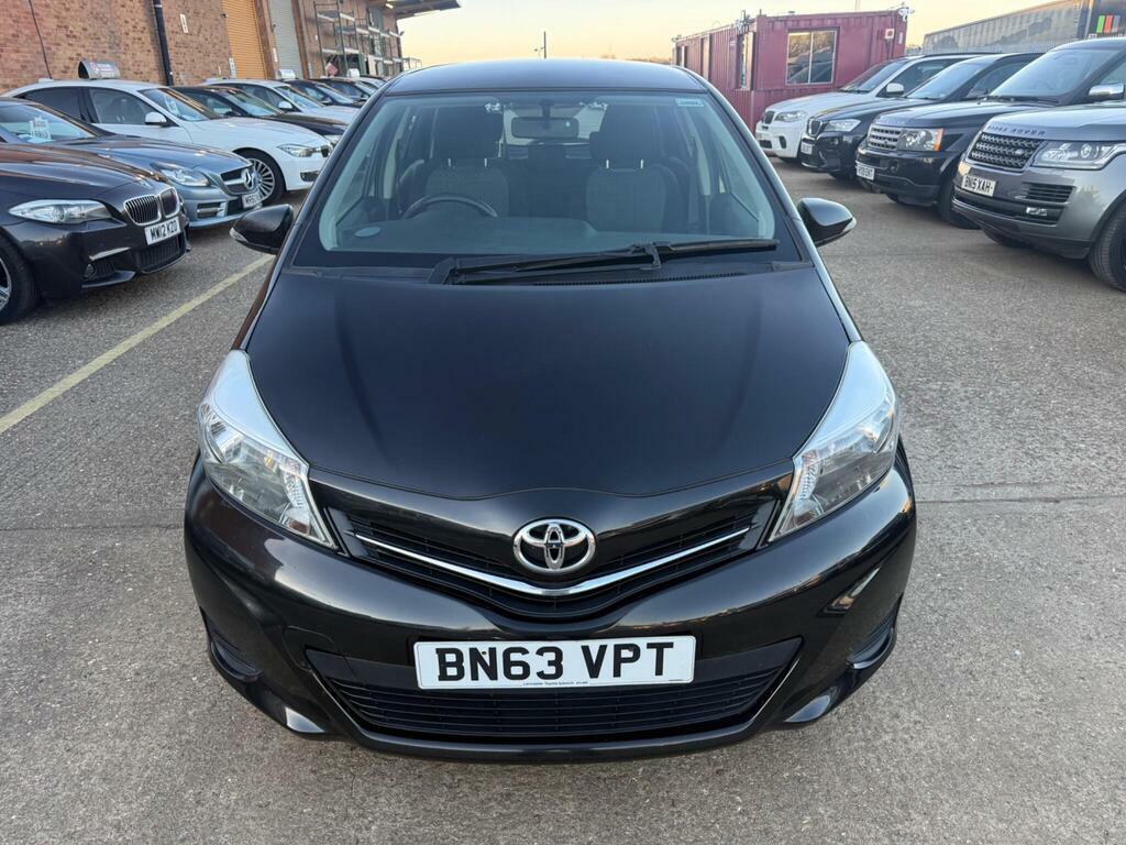 Toyota Yaris 1.33 Dual Vvt-i Tr Euro 5 BN63VPT Black #3