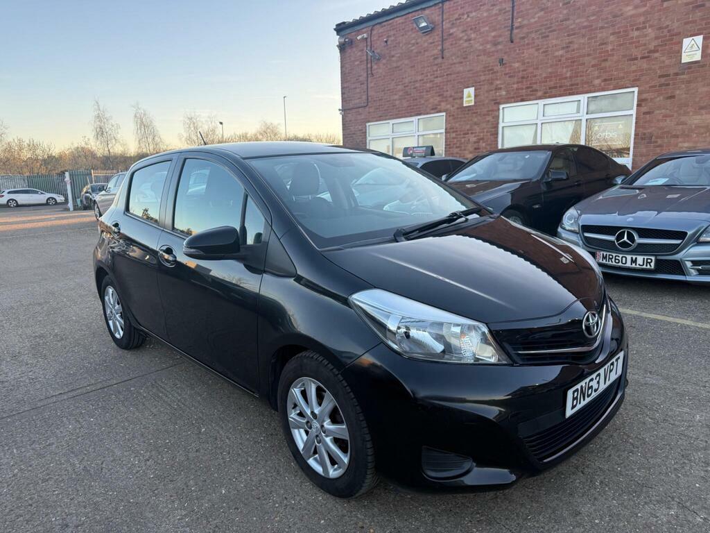 Toyota Yaris 1.33 Dual Vvt-i Tr Euro 5 Black