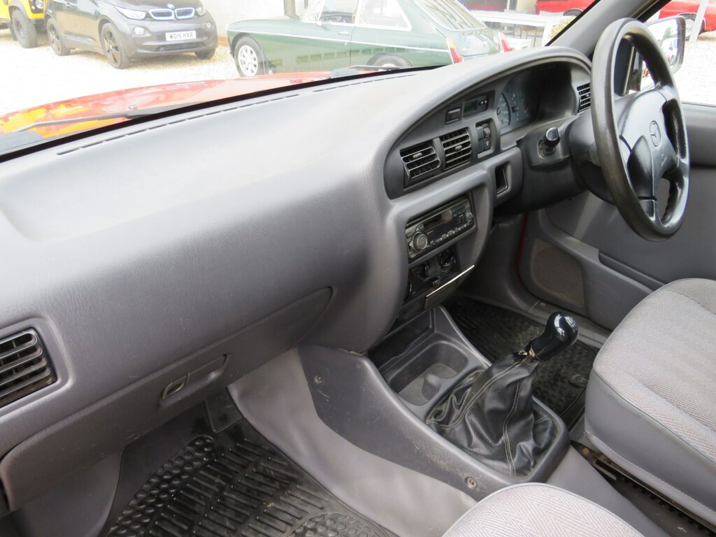 Mazda Pickup 2.2 2000V Grey #28