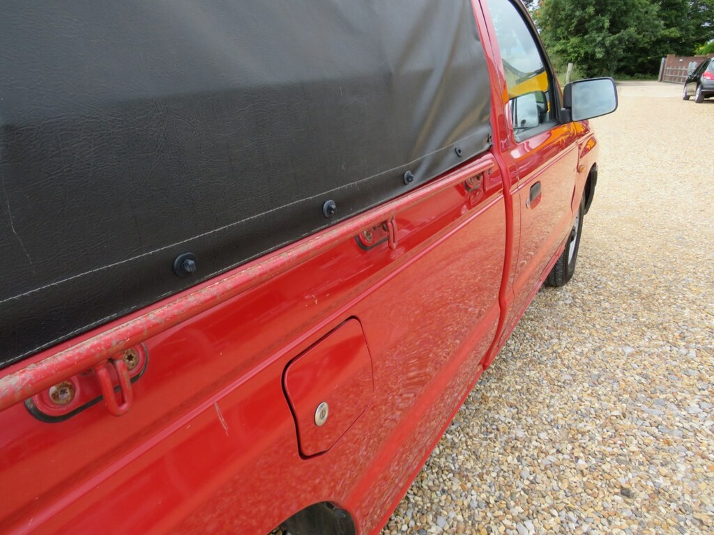 Mazda Pickup 2.2 2000V Grey #33