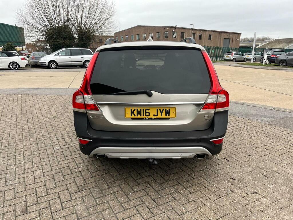 Volvo XC70 Estate 2.4 D5 Se Lux Awd Euro 6 Ss 20 KM16JYW Silver #5