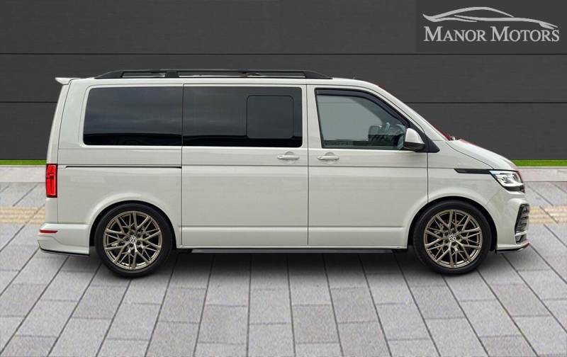 Volkswagen Transporter 2.0 Tdi T32 Highline Kombi Dsg Fwd Swb Euro 6 Ss DG21TGF Grey #4