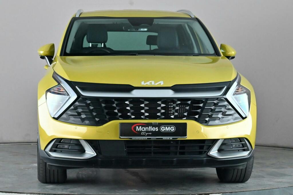 Kia Sportage 1.6 H T Gdi 3 Suv Hybrid Ss DG23ZFD Yellow #3