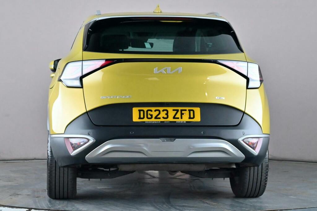Kia Sportage 1.6 H T Gdi 3 Suv Hybrid Ss DG23ZFD Yellow #6