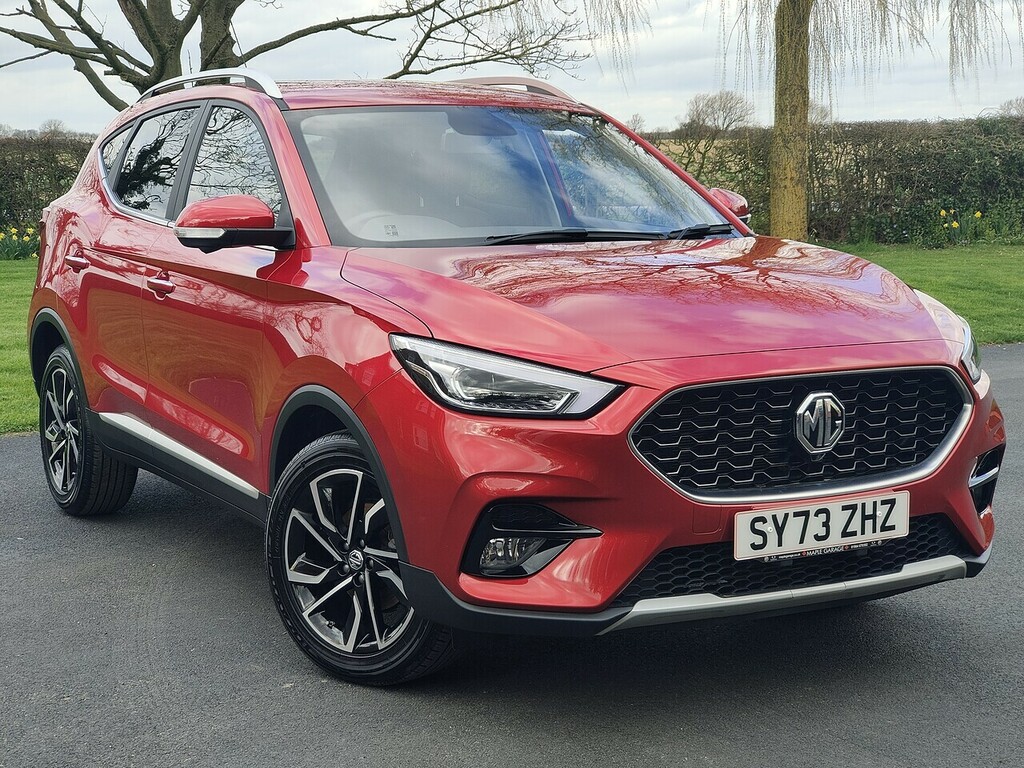 MG ZS 1.5 Vti-tech Exclusive Red
