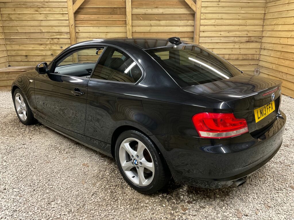 BMW 1 Series 120I Se Coupe Black #4