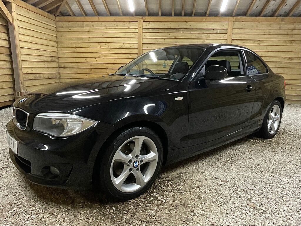BMW 1 Series 120I Se Coupe Black #3