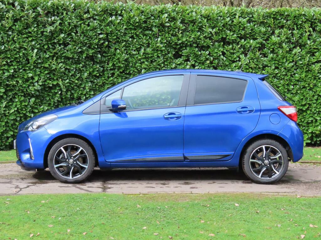 Toyota Yaris 1.5 Vvt-i Design Hatchback Euro HW18FSF Blue #4