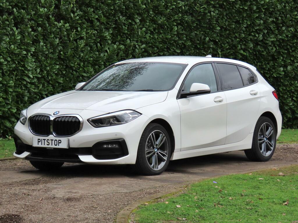 BMW 1 Series 2.0 118D Sport Hatchback Euro 6 S YA69LNO White #2