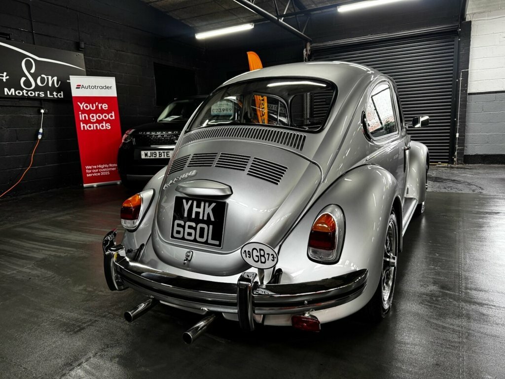 Volkswagen Beetle Saloon Silver #6