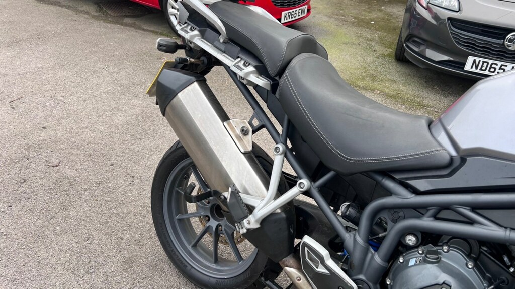 Triumph Tiger Explorer Abs 12My Service History Back Box LV15JVP Grey #2