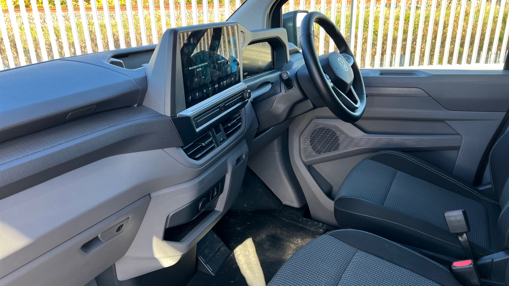 Volkswagen E-Transporter Transporter 100Kw 65Kwh Commerce Pro Van OV25XDJ #2