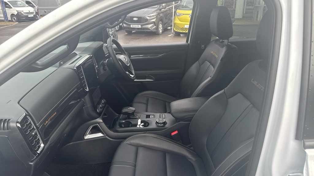 Ford Ranger Ranger Pick Up Double Cab Wildtrak 2.0 Ecoblue 205 YY24VCW White #2