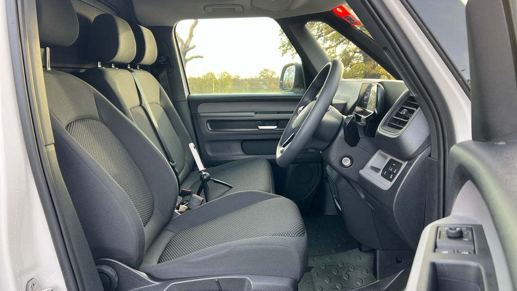 Volkswagen ID.Buzz Id. Buzz 210Kw Commerce 79Kwh KY75NPU White #2