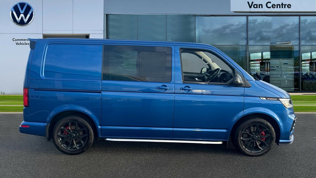 Volkswagen Transporter Sportline Transporter 2.0 Bitdi 204 Sportline Kombi Van Dsg Blue #4