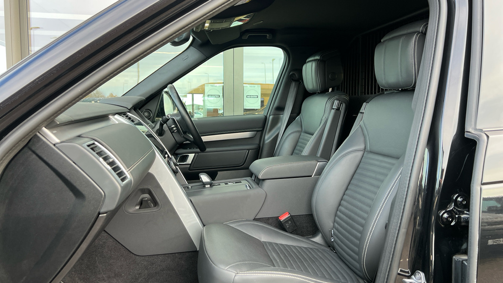 Land Rover Discovery Discovery 3.0 D350 Dynamic Hse Commercial FX74RYT Black #3