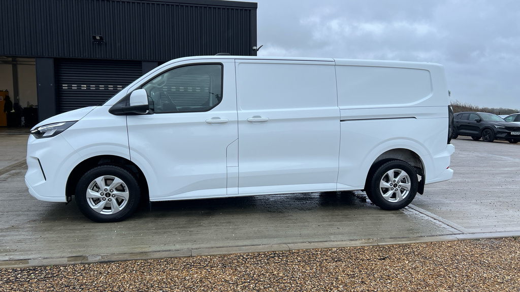 Ford Transit Custom Transit Custom 2.0 Ecoblue 136Ps H1 Van Limited HK25TPY White #4