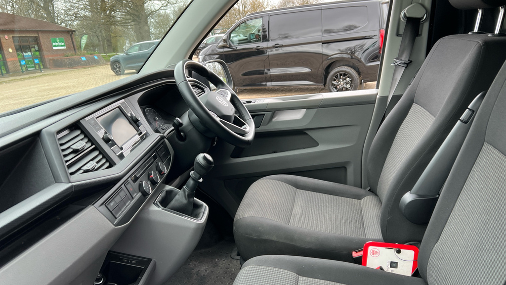 Volkswagen Transporter Transporter 2.0 Tdi 110 Startline Business Van GJ72YSB Silver #2