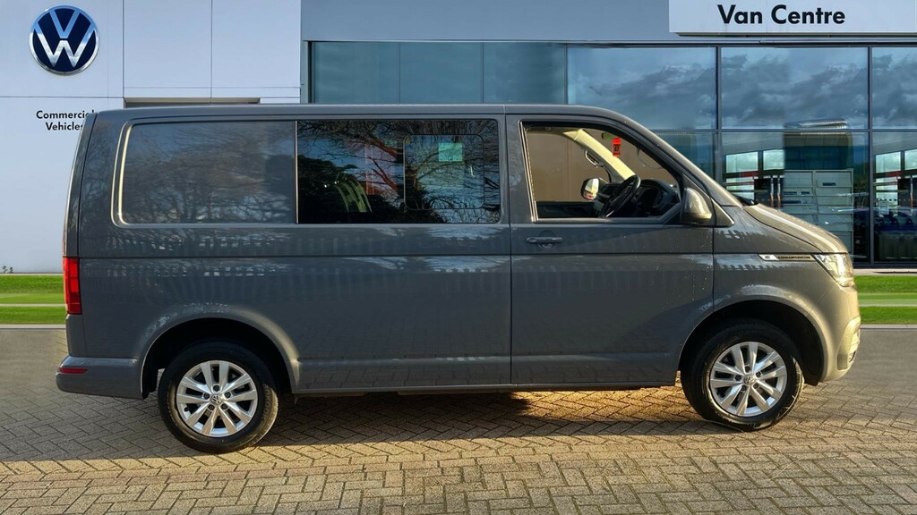Volkswagen Transporter Transporter 2.0 Tdi 150 Highline Kombi Van FP24WGN Grey #4