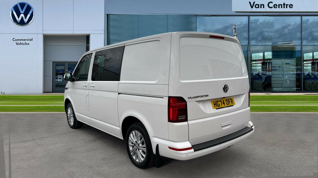 Volkswagen Transporter Transporter 2.0 Tdi 150 Highline Kombi Van HG74OFR White #3