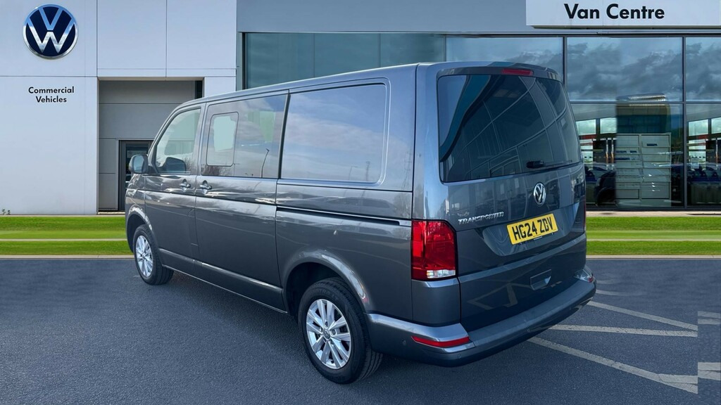 Volkswagen Transporter Transporter 2.0 Tdi 150 Highline Kombi Van Dsg HG24ZDV Grey #3